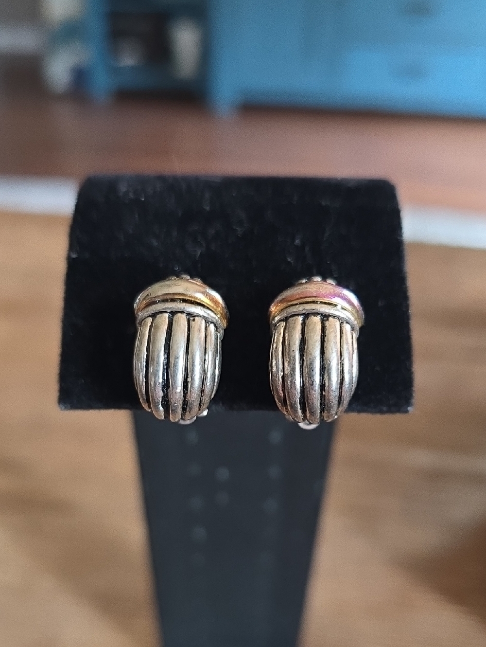 Vintage Ribbed Dome Clip-On Earrings - Silver & Gold Tones